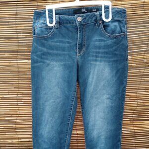 1822 Denim Taylor Clam Diggers Cuffed Cropped Jeans - 10